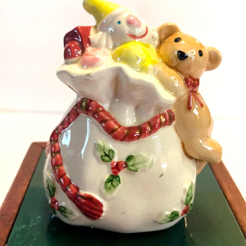 Vintage Fitz and Floyd ceramic Christmas shaker decor.